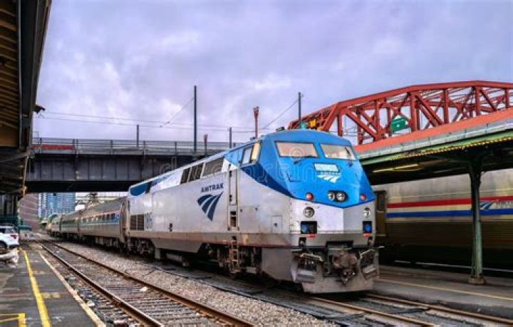 Does Amtrak go to Portland Oregon?