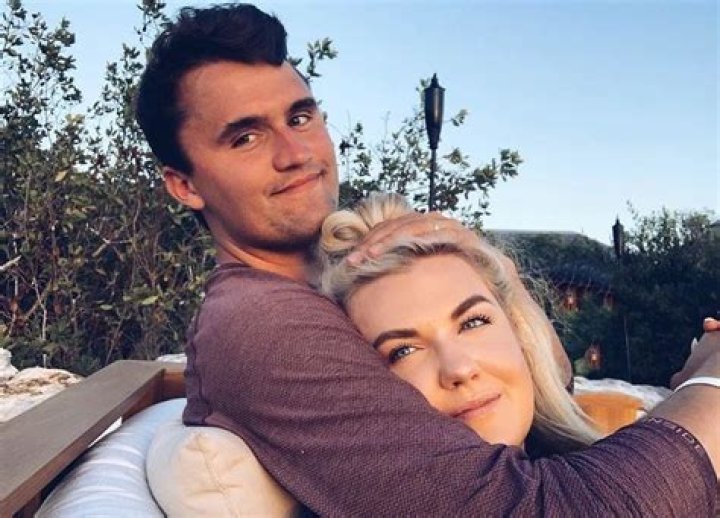 Erica Simon Husband & Baby:: Is Erica Simon Married Now?