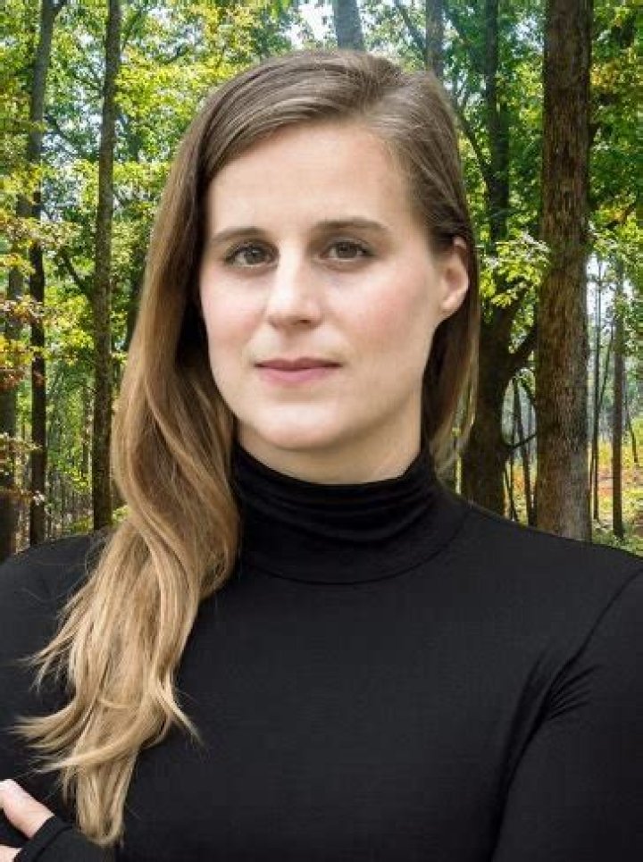 Lauren Groff Bio, Wiki, Age, Height, Husband, Children, Family, Books, Author and Net Worth