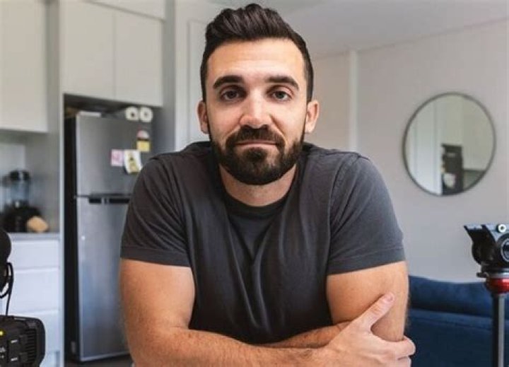 Matt D’Avella (YouTuber) Wiki, Biography, Age, Height, Weight, Wife, Net Worth, Career