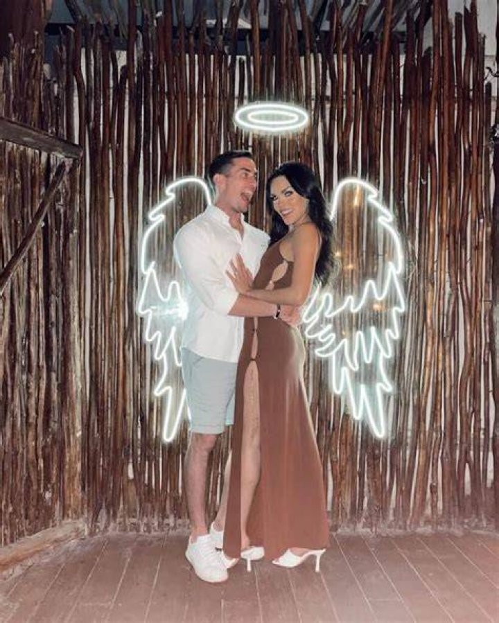 Maxx Chewning Girlfriend Mona Rhazi: What We Know About The Young Youtuber