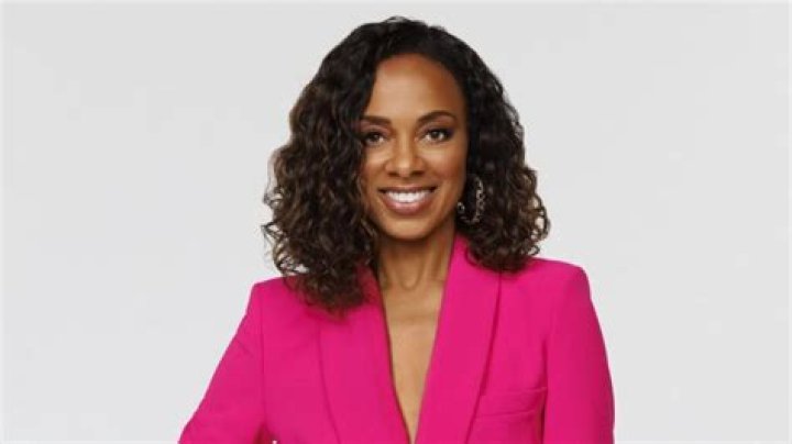 Nischelle Turner Bio, Age, Height, Husband, CNN, Entertainment Tonight