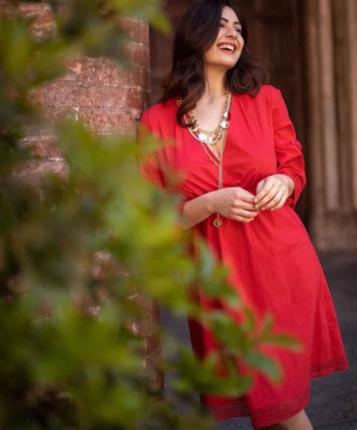 Paola Torrente Height, Weight, Net Worth, Age, Birthday, Wikipedia, Who, Nationality, Biography