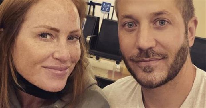 What Happened To Steve Hawks Parents? A Look At Mina Starsiak’s Husband and His Family