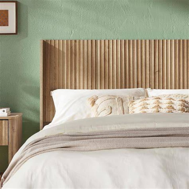 What is a panel headboard?