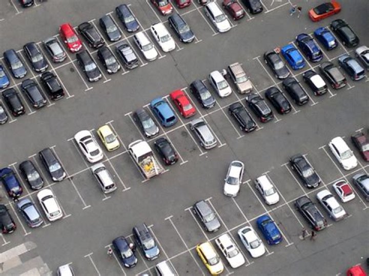 Where can you park gig cars?
